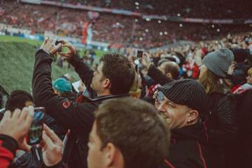 1年390万美元！李凯尔确定签约猛龙 与前马刺队友小卡再度联手（配图示意）